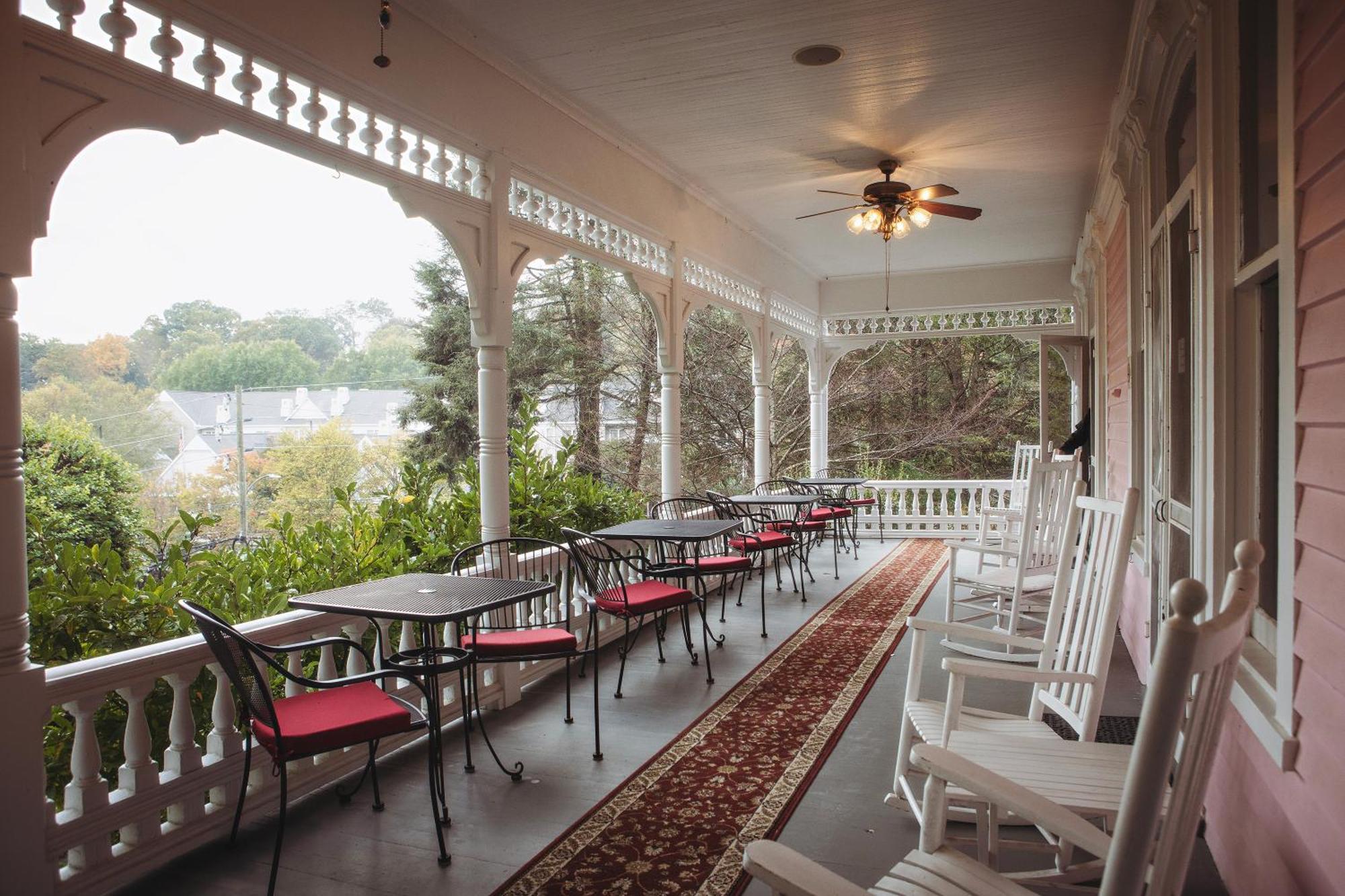Cedar Crest Inn Asheville Exteriör bild