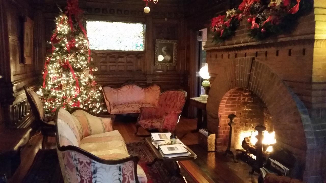 Cedar Crest Inn Asheville Exteriör bild